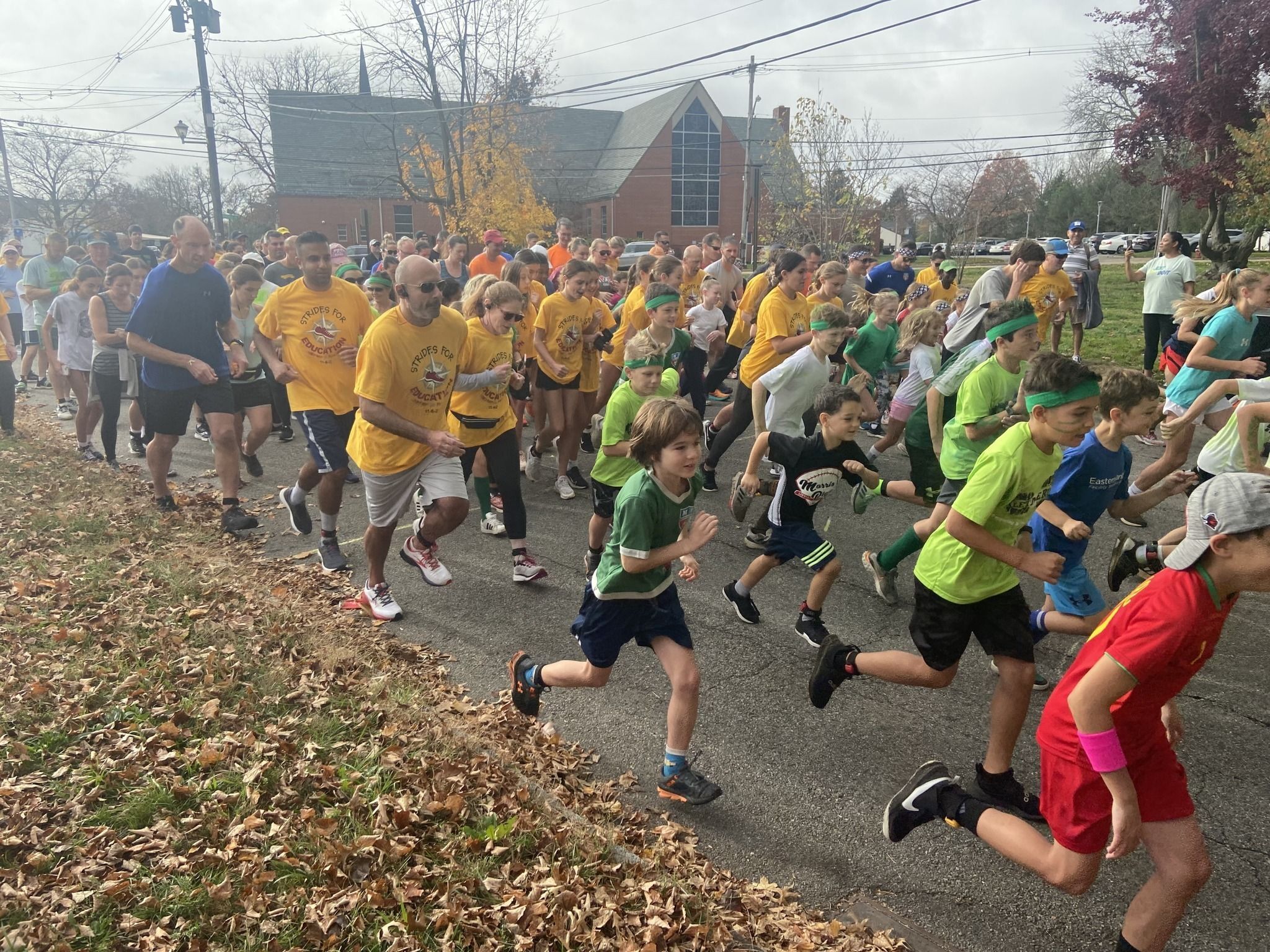 Runners, Walkers Raise Money for Education in Morris Plains
